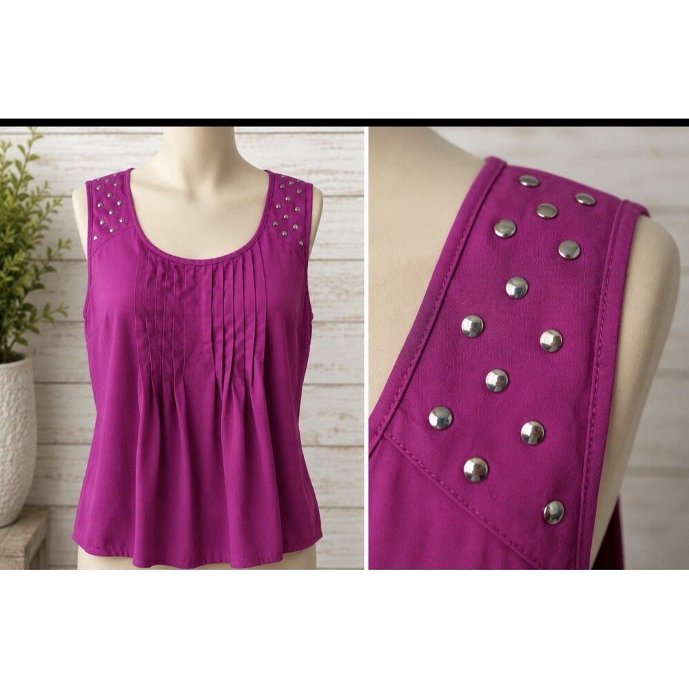 Joanna Size Large Women’s Embellished Sleeveless Blouse 39” Bust 26” Length